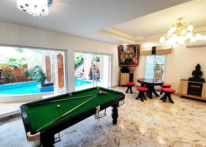 Joopland Luxury Pool Villa Pattaya Walking Street 6 Bedrooms