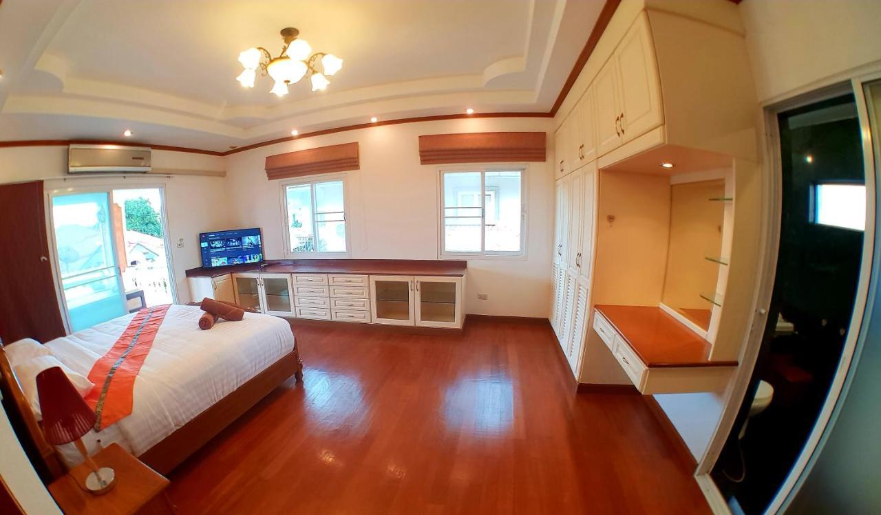 Joopland Luxury Pool Walking Street 6 Bedrooms Villa Pattaya
