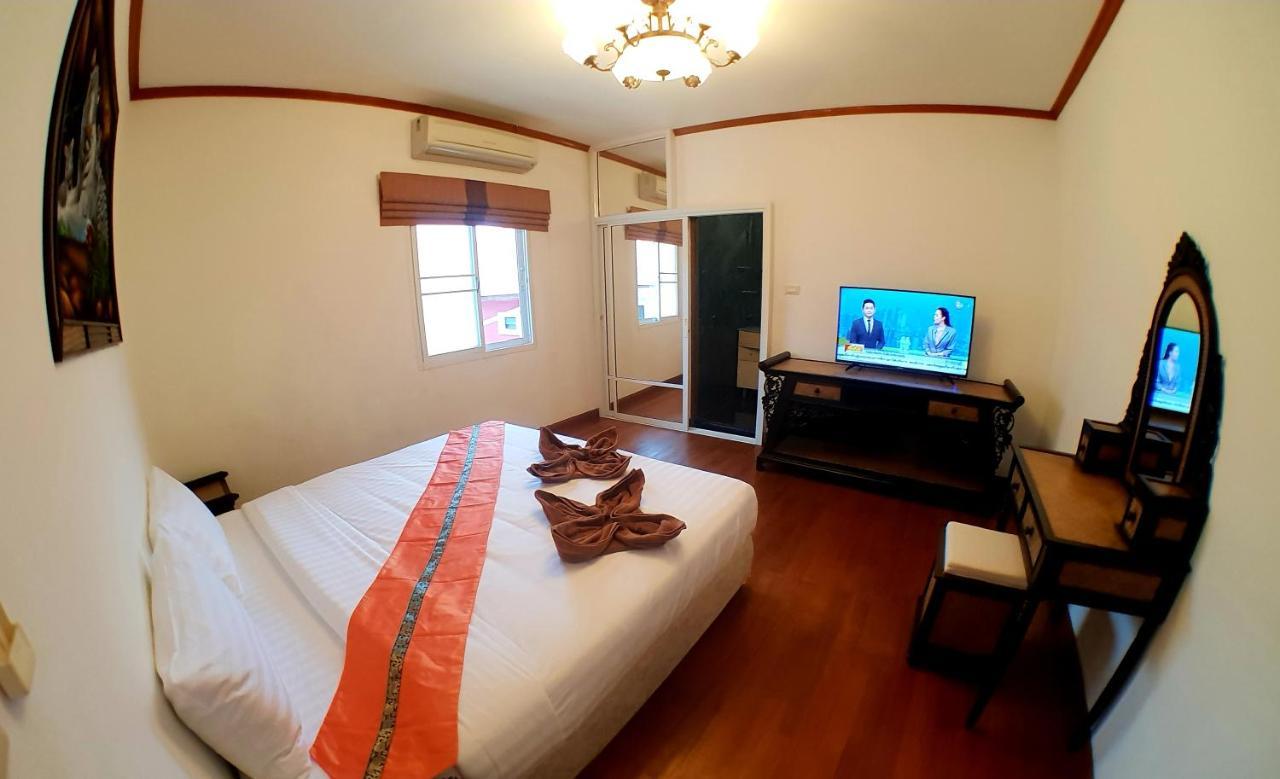 Villa Joopland Luxury Pool Walking Street 6 Bedrooms Pattaya